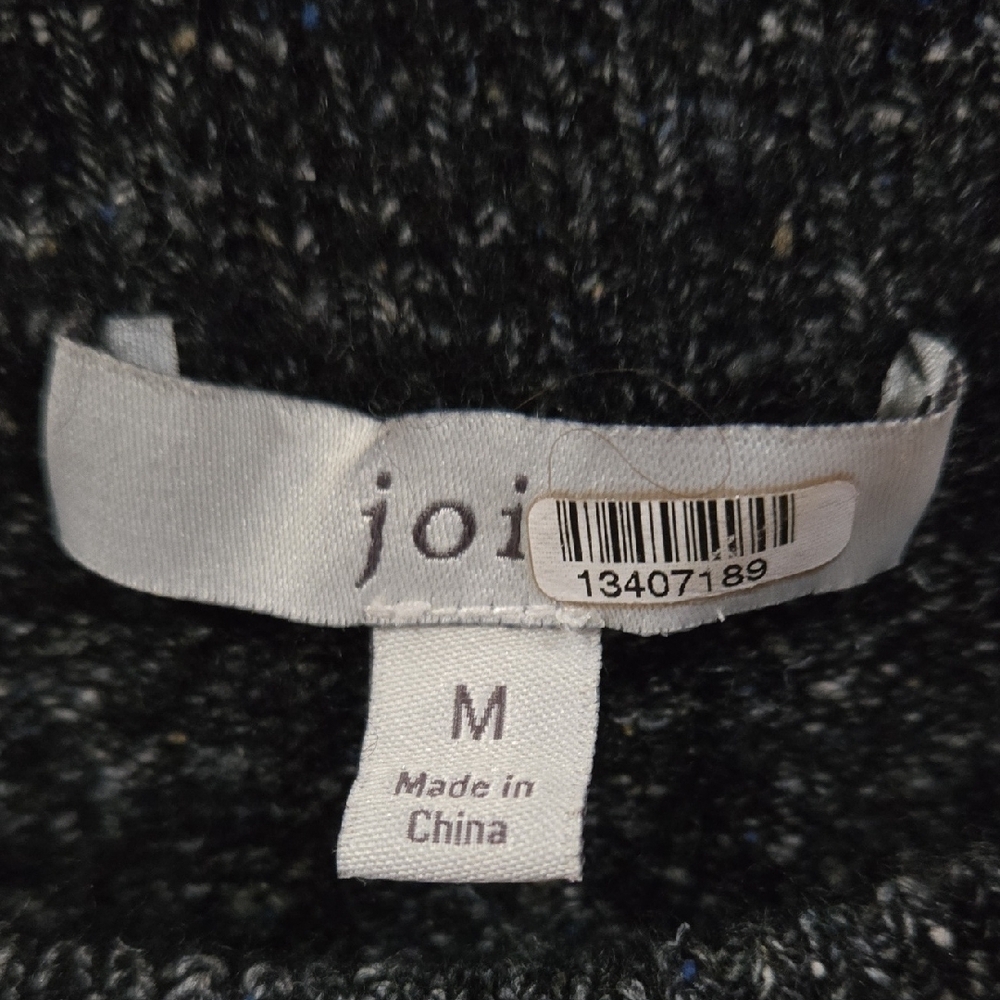 Joie Sz Medium Womens Black and Cream Crew Neck Sweater - Picture 2 of 9